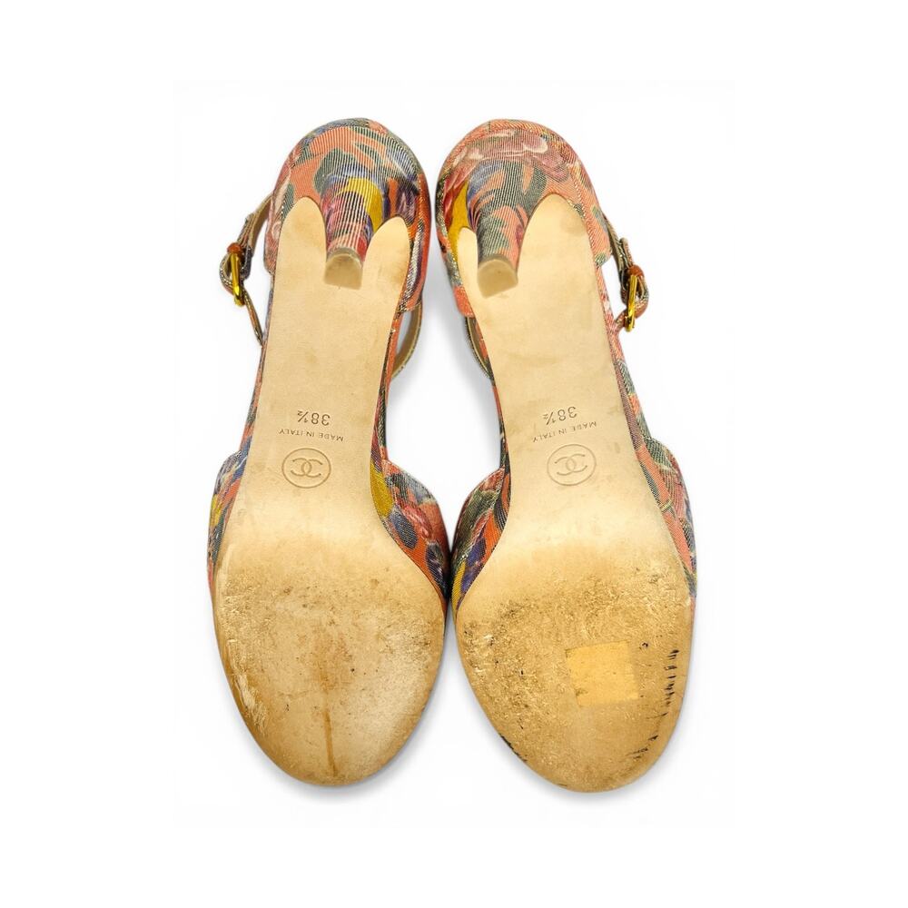 Chanel 2015 Cruise Floral Lamé T Strap Pumps Gold Cap Toe Platform Heels EU 38.5 - Picture 4 of 8